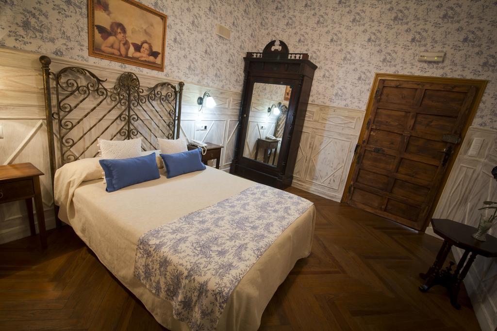 Hospederia Real Casona La Beltraneja Hotel Belmonte  Luaran gambar