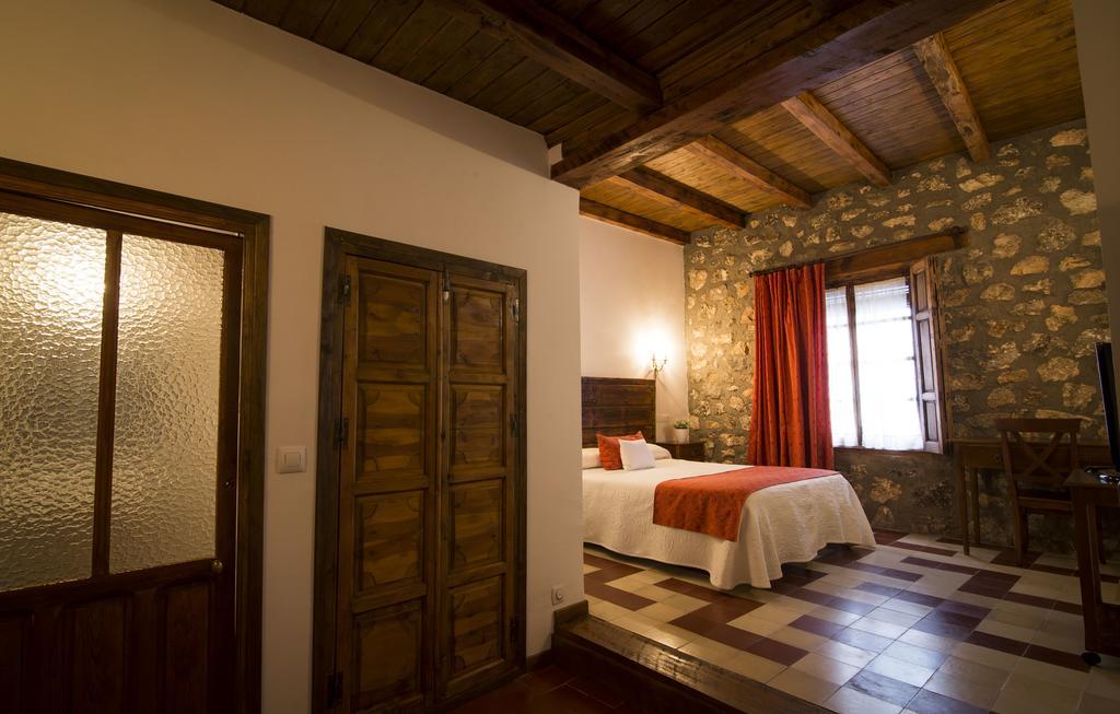 Hospederia Real Casona La Beltraneja Hotel Belmonte  Luaran gambar