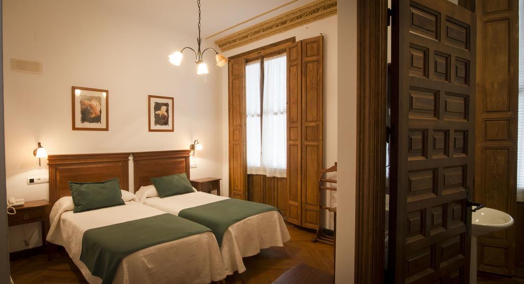 Hospederia Real Casona La Beltraneja Hotel Belmonte  Luaran gambar